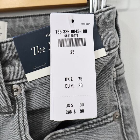 Abercrombie & Fitch Curve Love High Rise Mom Jean Grey Size 25 NWT - Picture 9 of 9